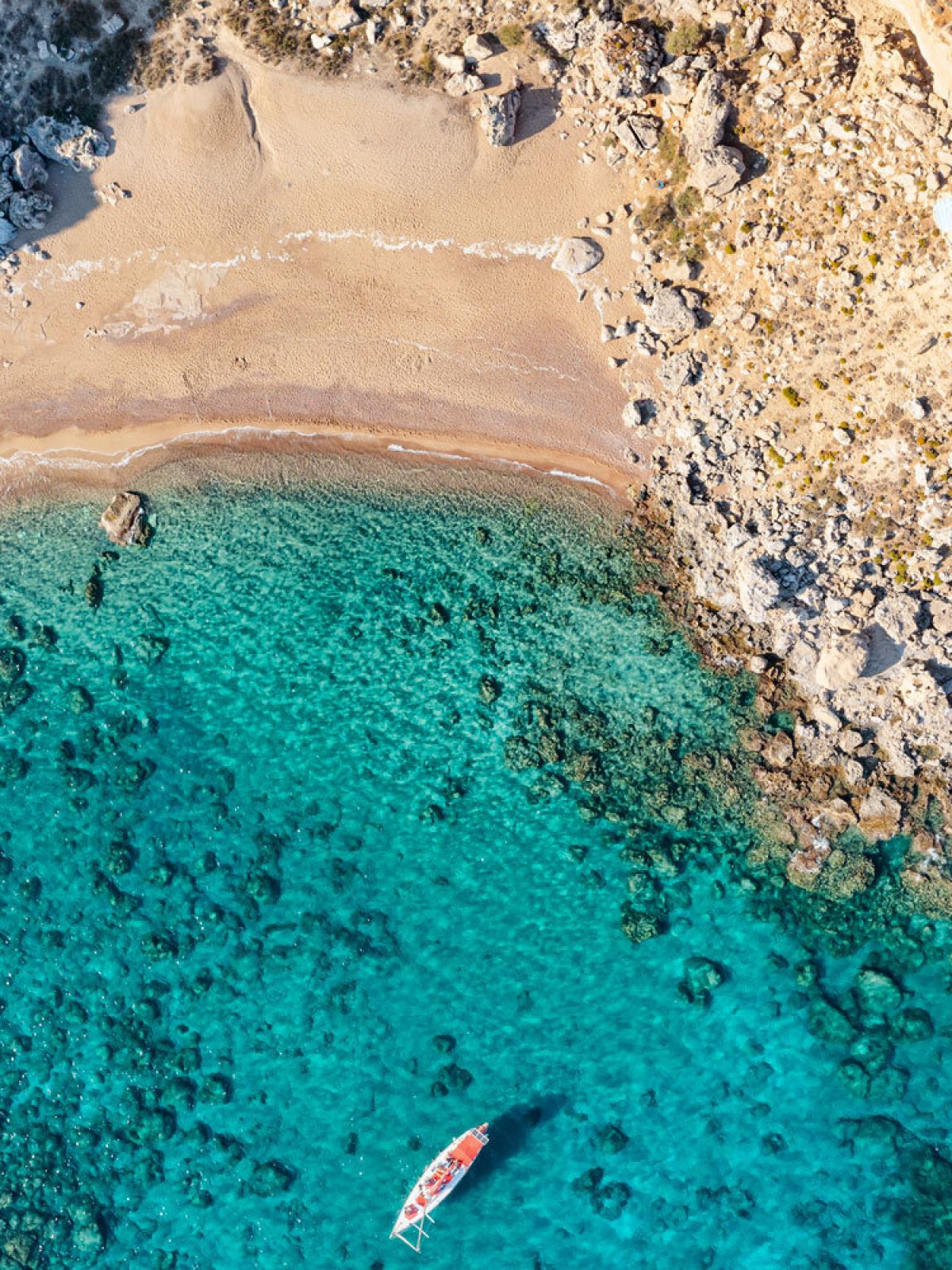 red-sand-beach-rhodes-rent-a-boat-01.jpg